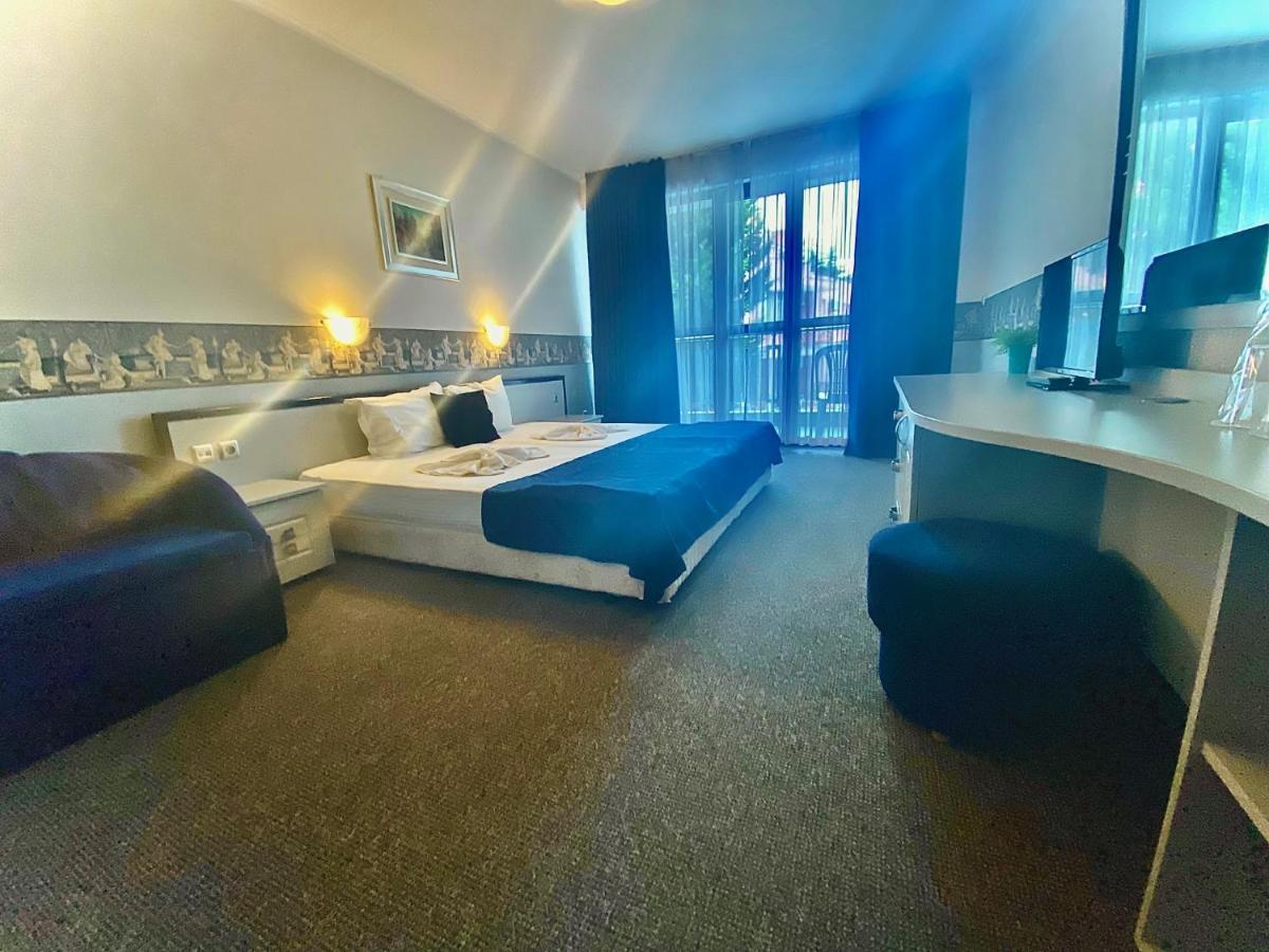 Boutique Hotel Royal เนเซบาร์ ภายนอก รูปภาพ