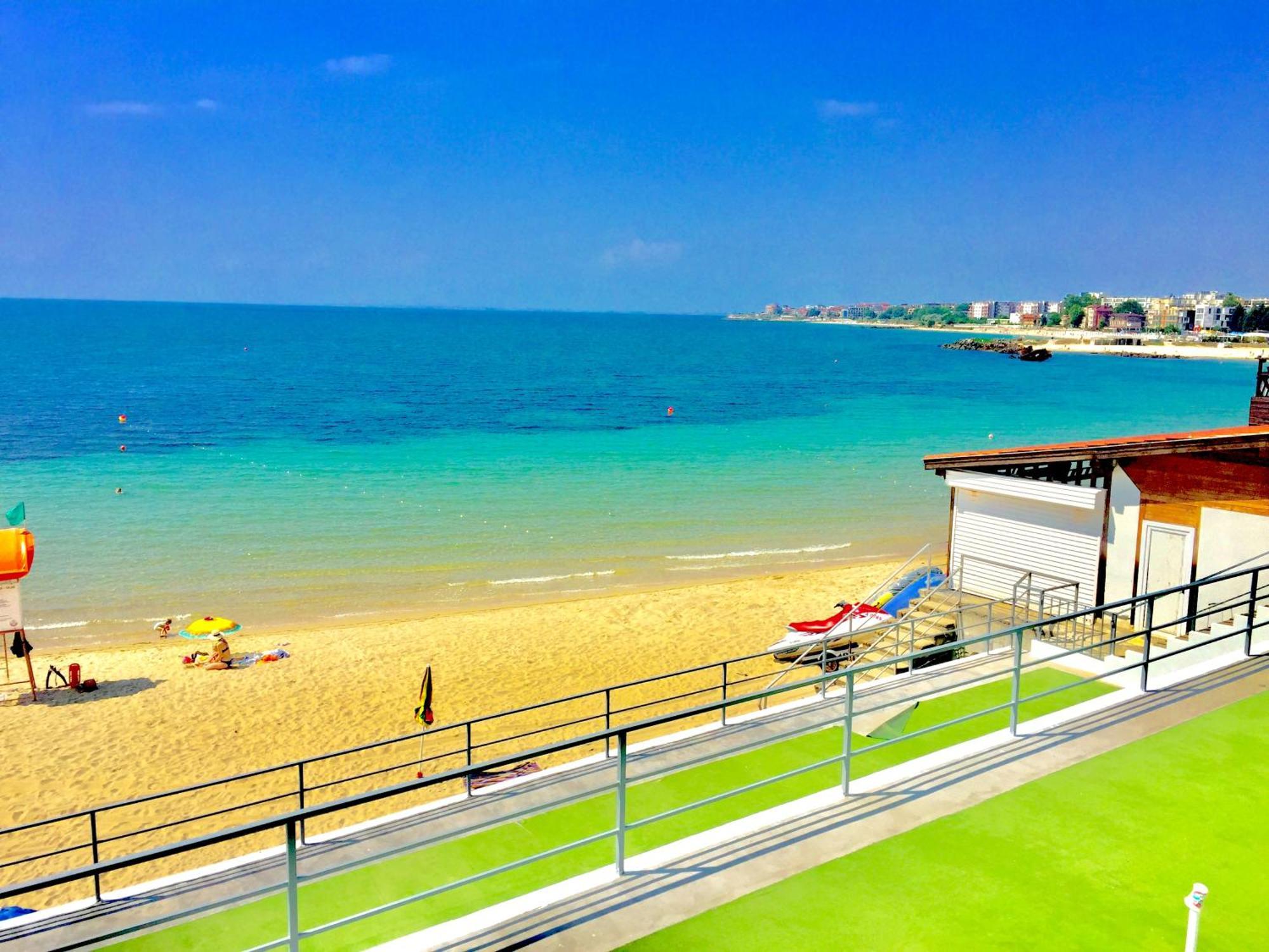 Boutique Hotel Royal เนเซบาร์ ภายนอก รูปภาพ