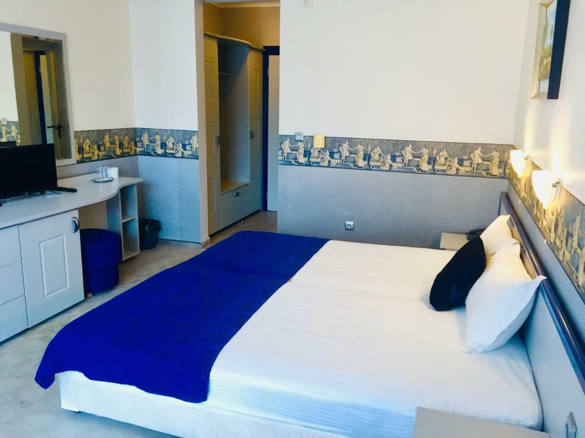 Boutique Hotel Royal เนเซบาร์ ภายนอก รูปภาพ